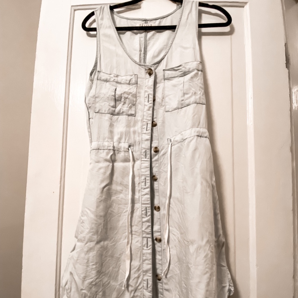 Adorable, sky blue wash dress!